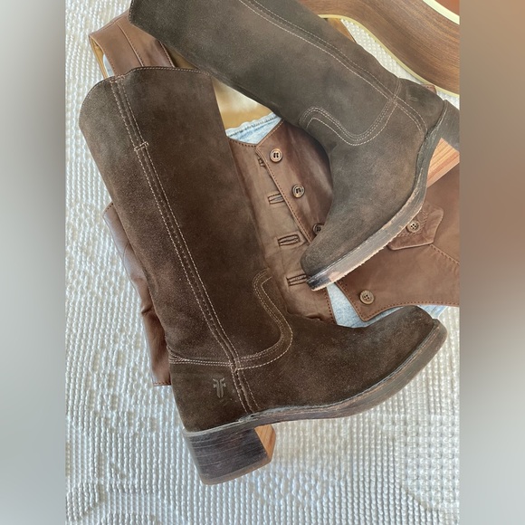 FRYE | Chocolate Suede Campus Boots 14L - Picture 3 of 8